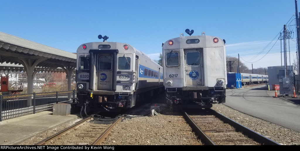 Metro-North/ConnDOT M-2 8747